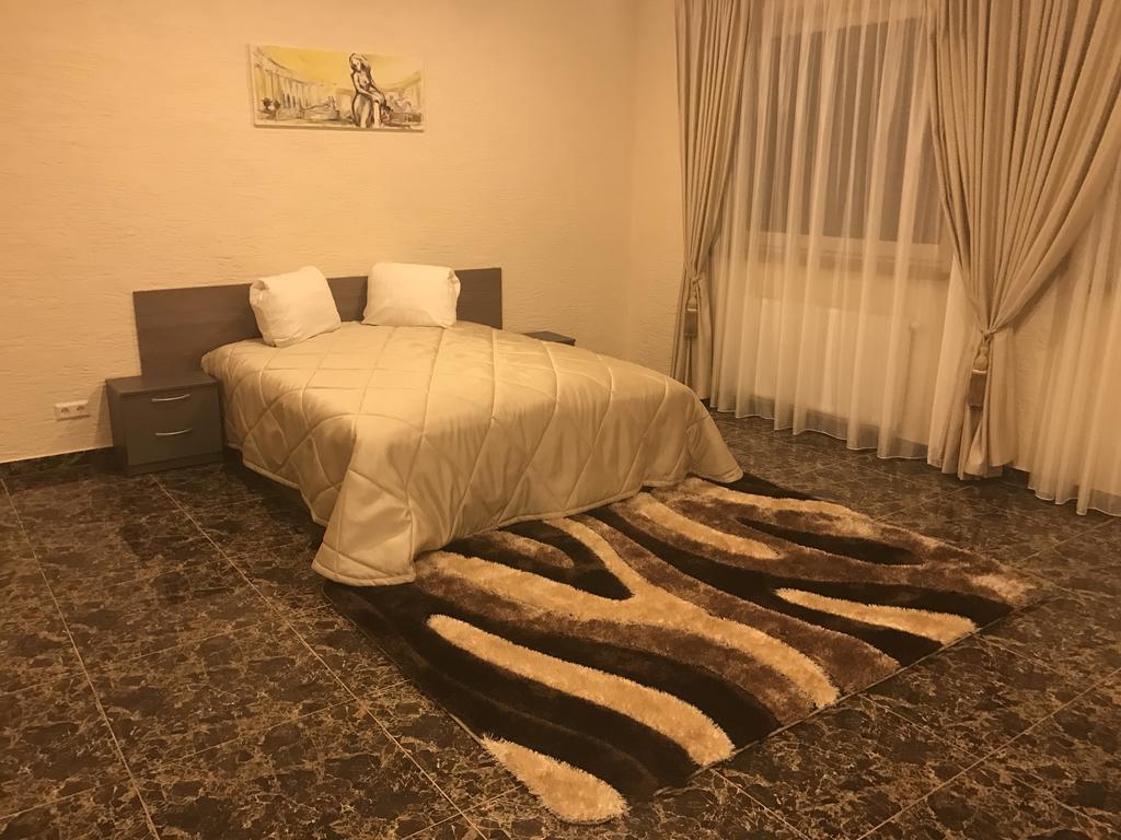 Arka Hotel Mažeikiai Eksteriør billede