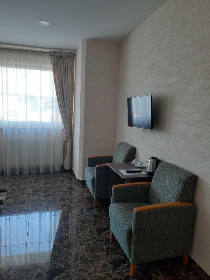 Arka Hotel Mažeikiai Eksteriør billede